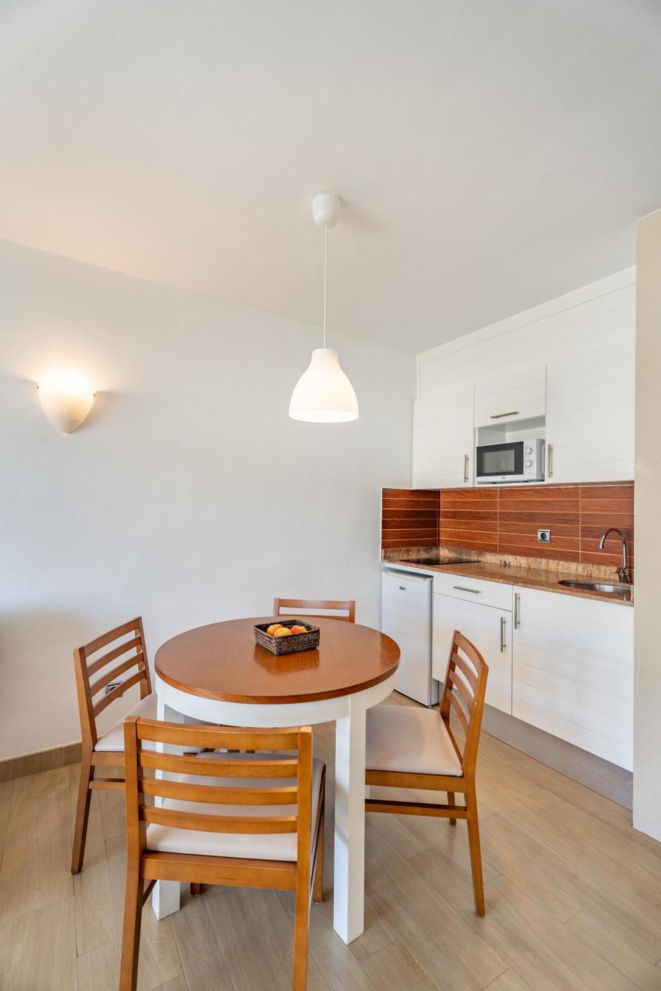 Apartamentos Altair Puerto Rico  Ngoại thất bức ảnh