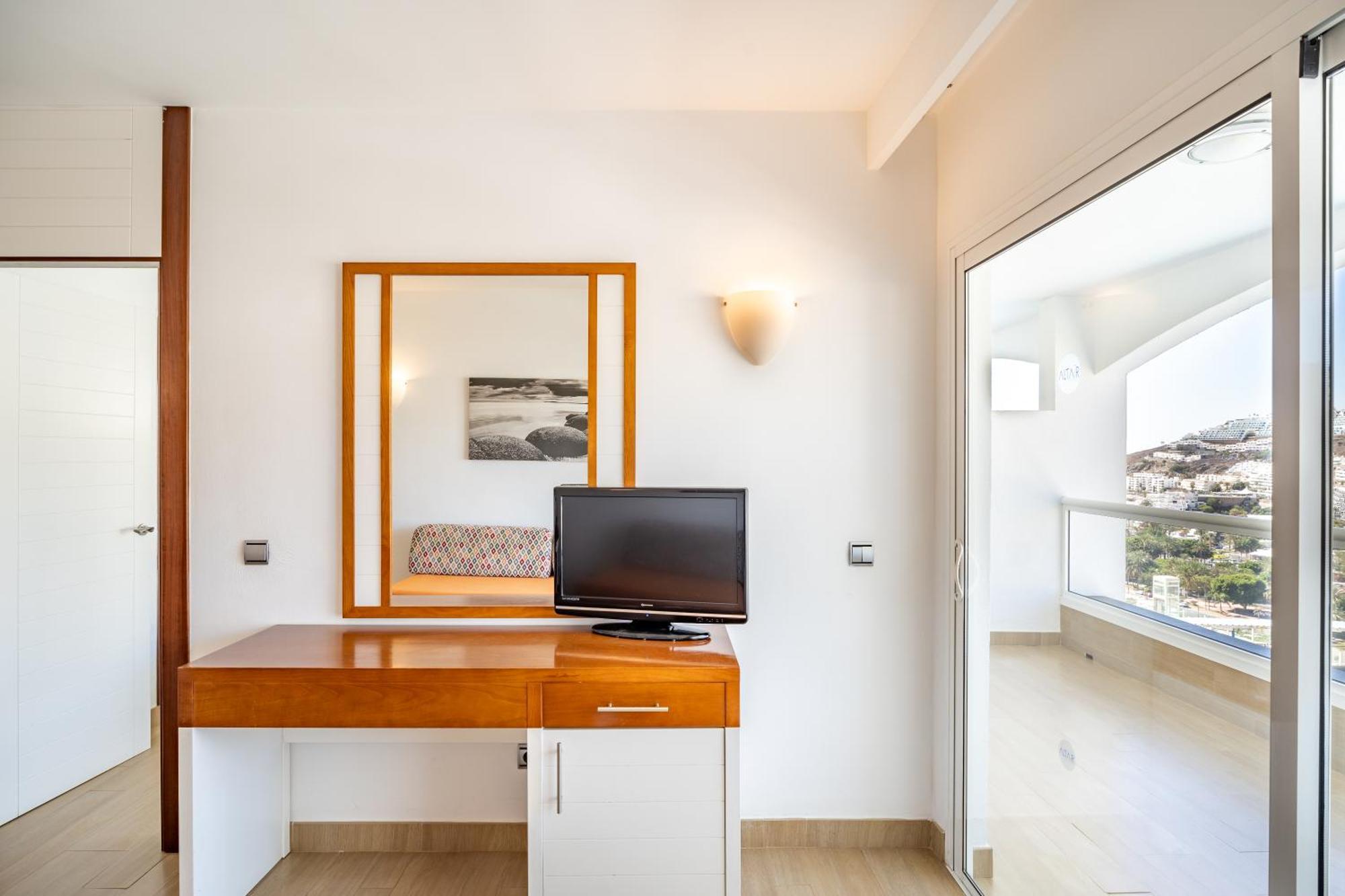 Apartamentos Altair Puerto Rico  Ngoại thất bức ảnh