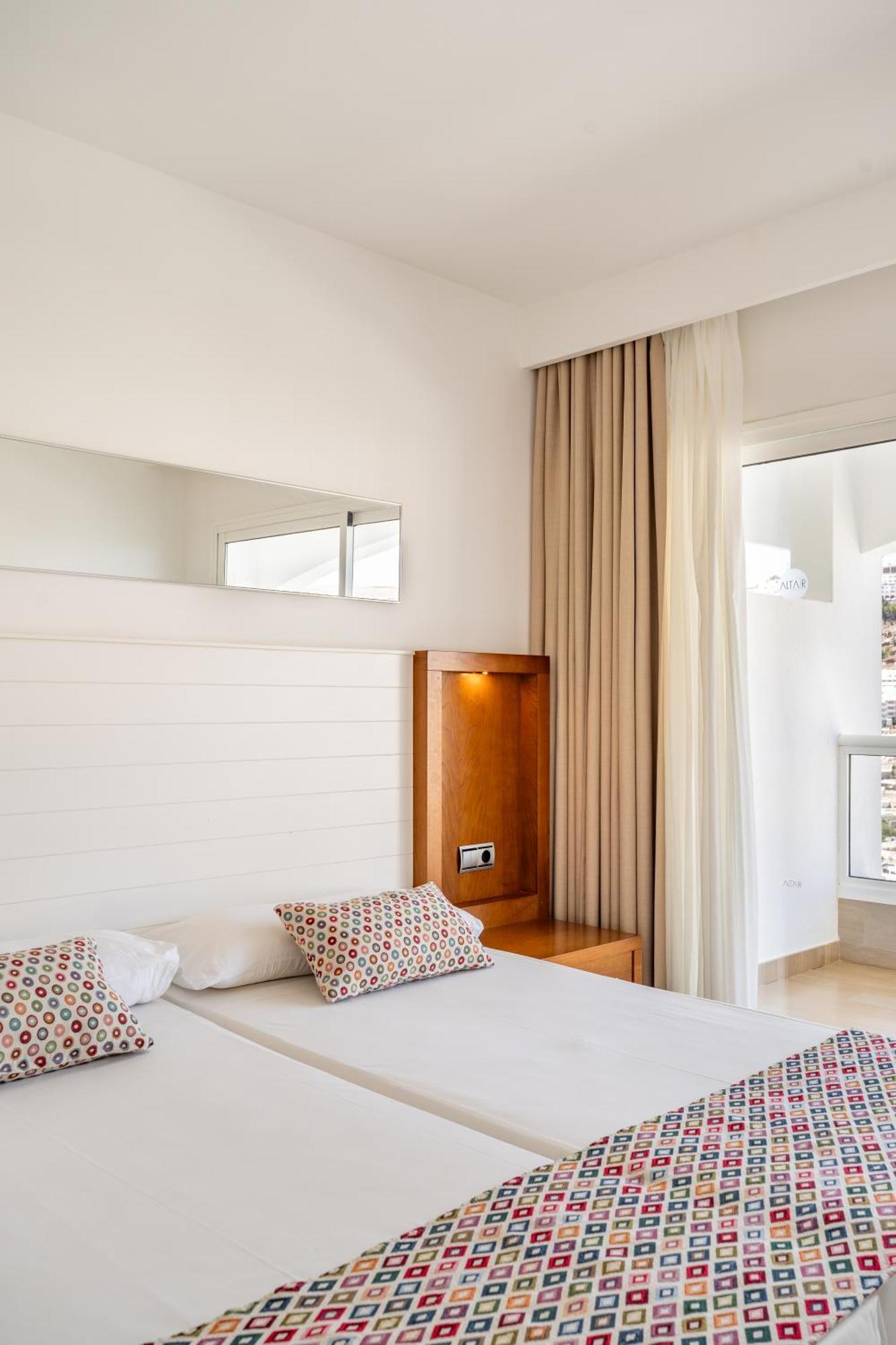 Apartamentos Altair Puerto Rico  Ngoại thất bức ảnh